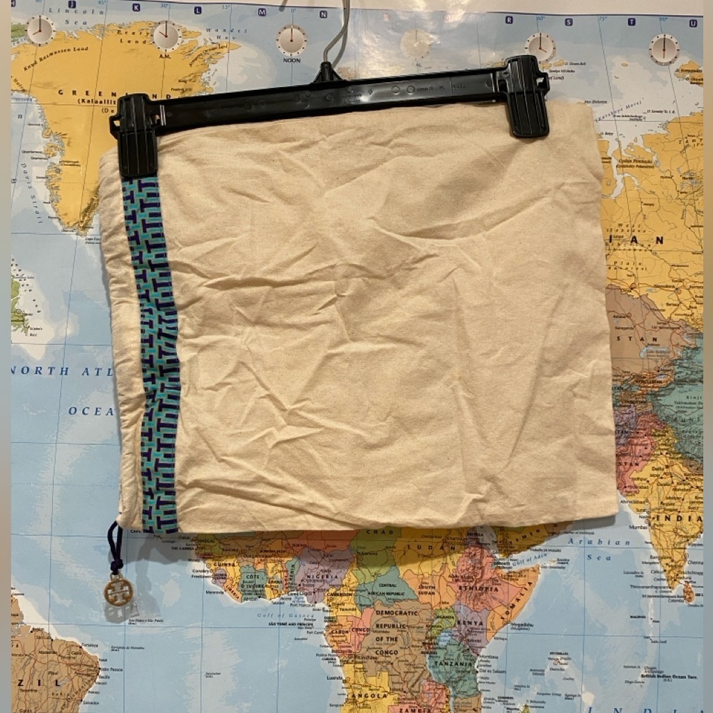 Louis Vuitton, Tory Burch duster bags - Picture 9 of 11